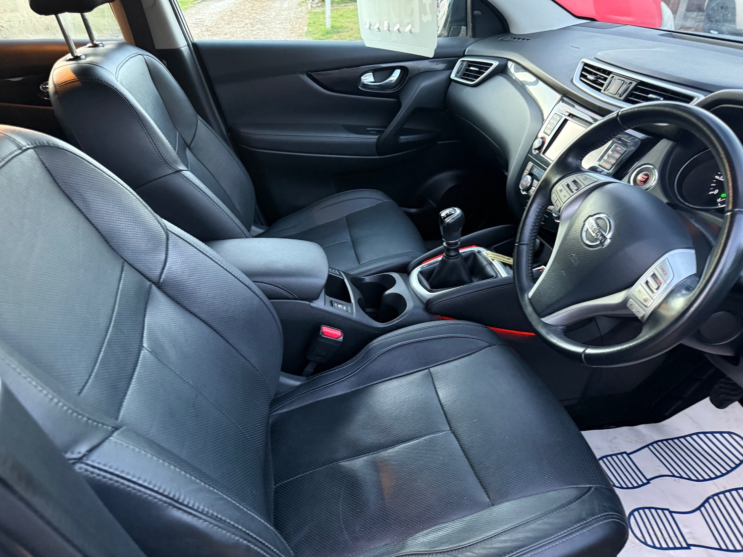 Used Nissan Qashqai 2015 for sale - 77226071: Photo 10