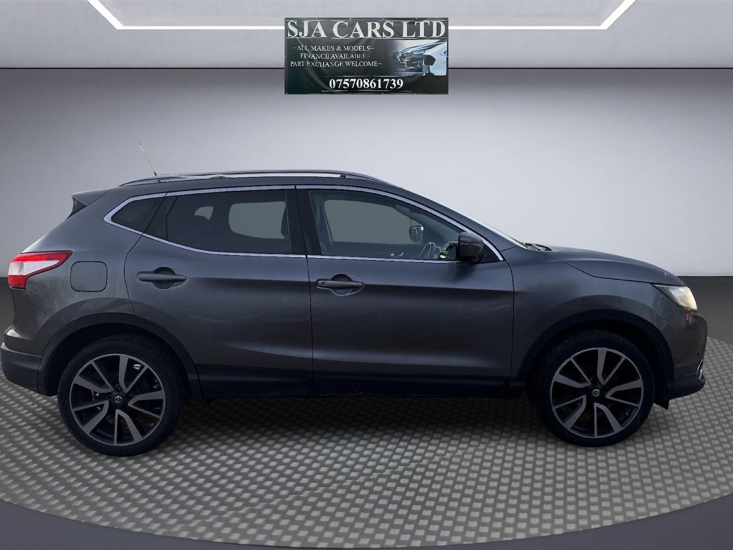 Used Nissan Qashqai 2015 for sale - 77226071: Photo 3