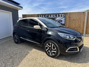 Used Renault Captur 2015 for sale - 79471110: Photo