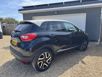 Used Renault Captur 2015 for sale - 79471110: Photo