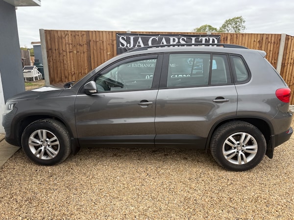 Used Volkswagen Tiguan 2012 for sale - 76288698: Photo 4