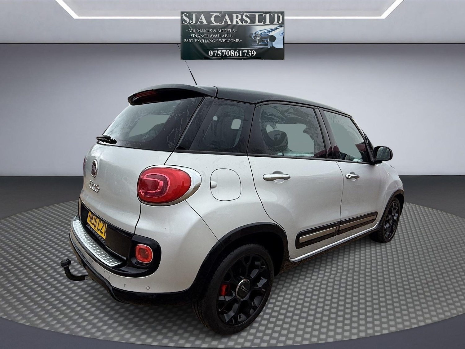 Used Fiat 500L 2015 for sale - 77399245: Photo 7
