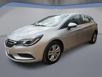 Used Vauxhall Astra 2017 for sale - 79395092: Photo