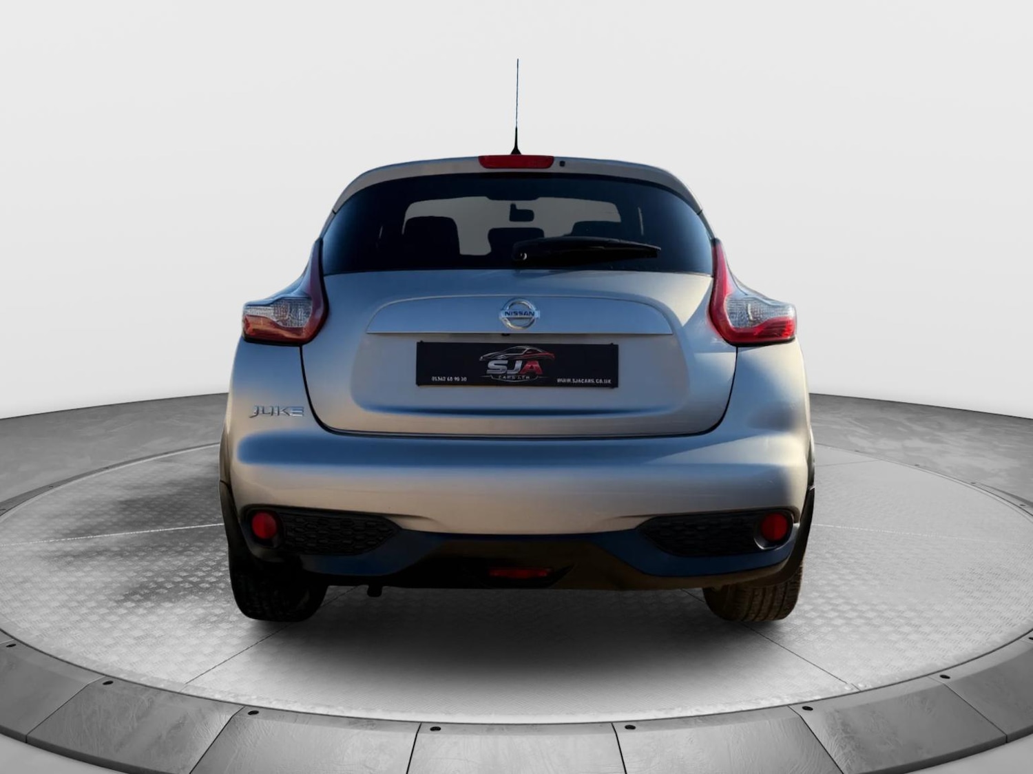 Used Nissan Juke 2014 for sale - 78201983: Photo 6