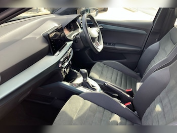 Used SEAT Arona 2023 for sale - 76076988: Photo