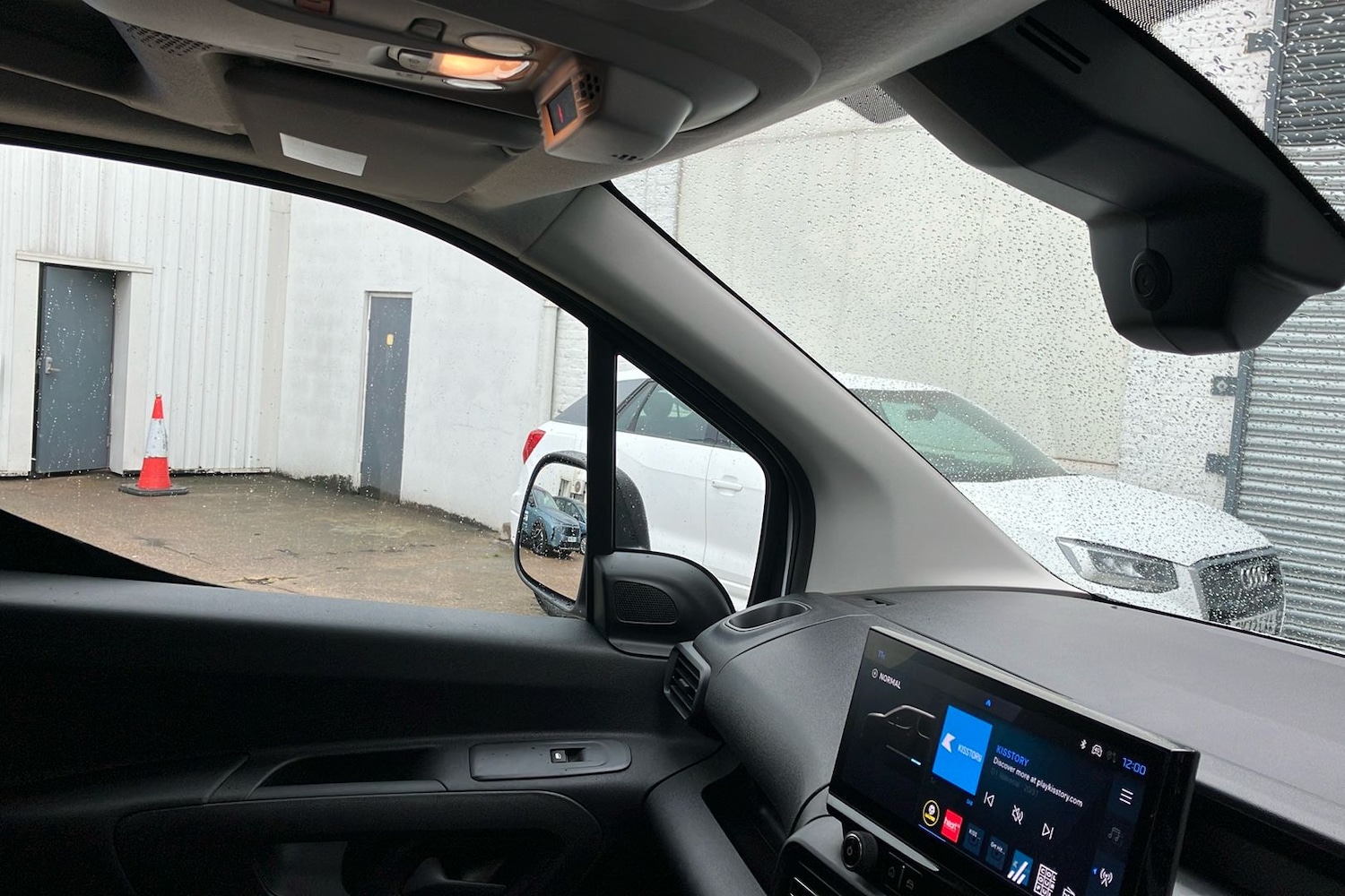 Used Peugeot e-Partner 2024 for sale - 78052654: Photo 31