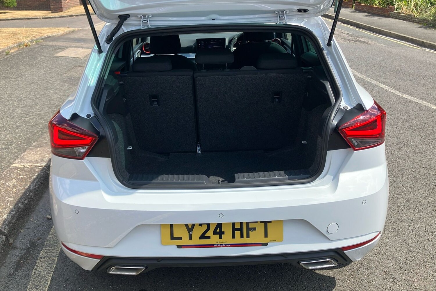 Vehicle 27