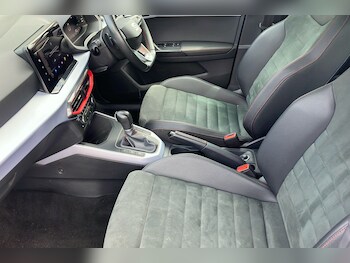Used SEAT Arona 2024 for sale - 75208351: Photo