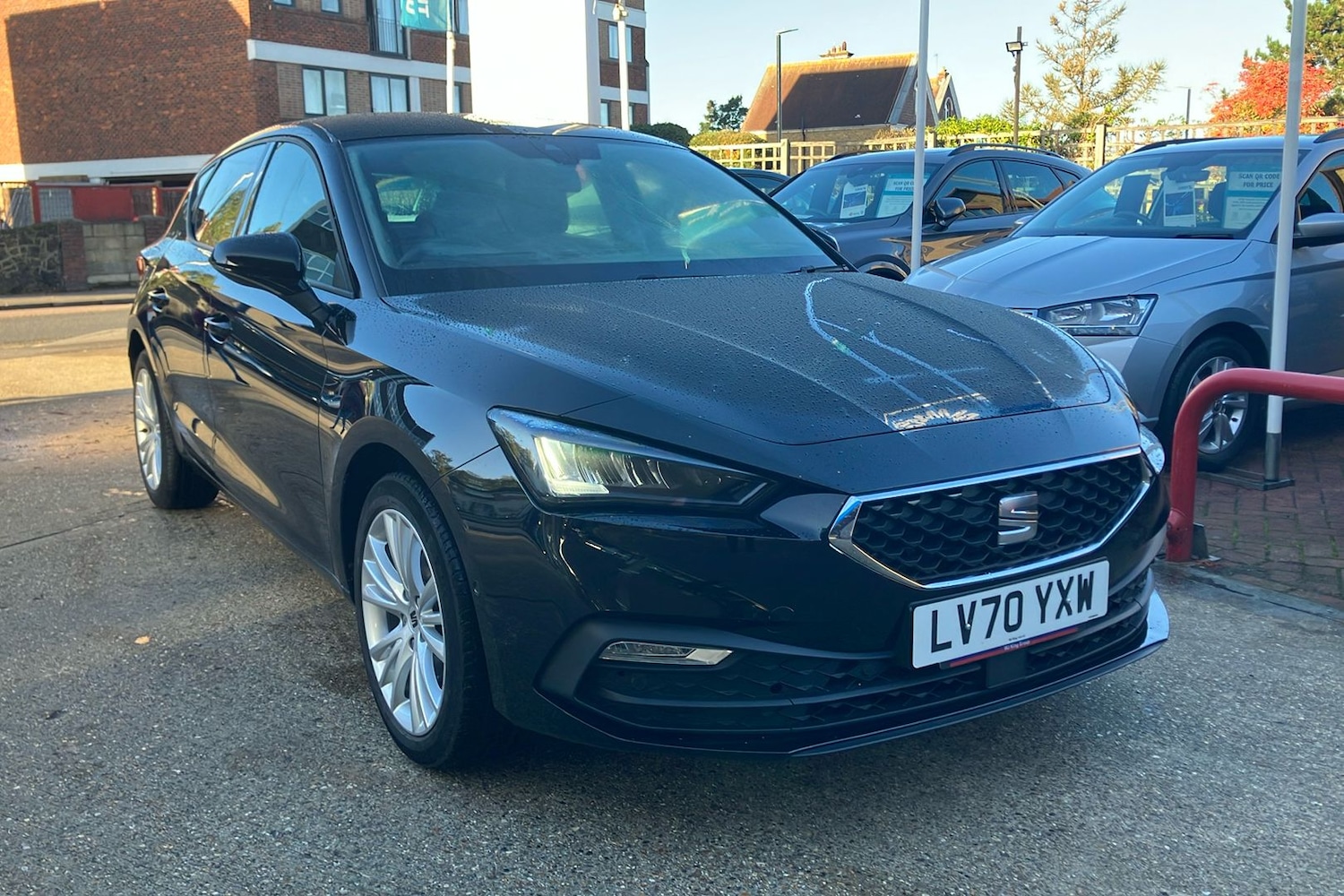 Used SEAT Leon 2021 for sale - 76310348: Photo 1