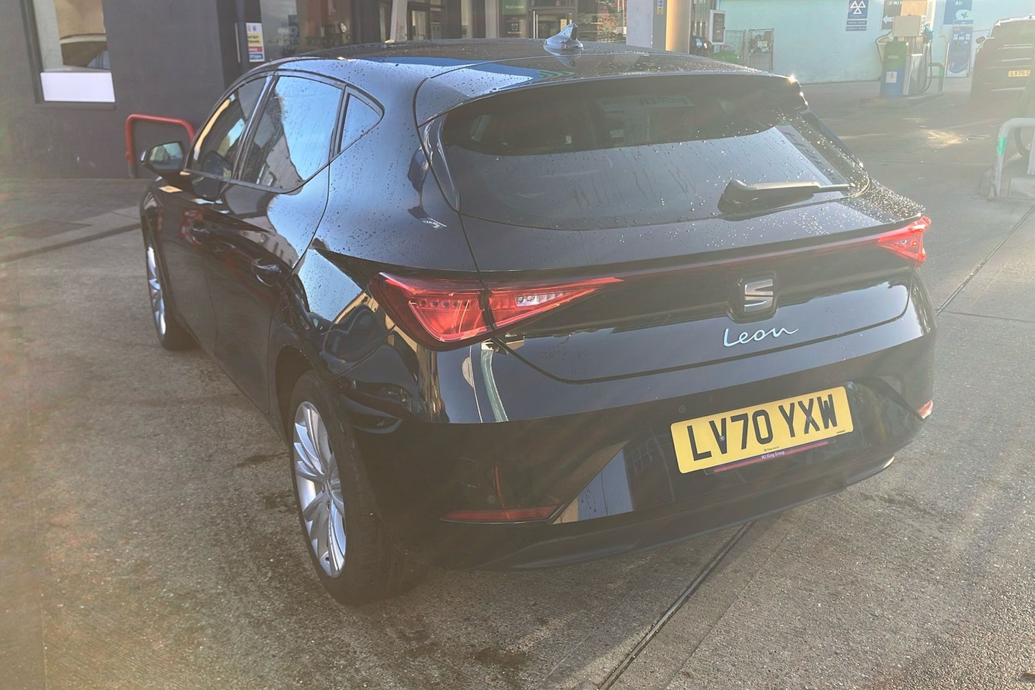 Used SEAT Leon 2021 for sale - 76310348: Photo 2