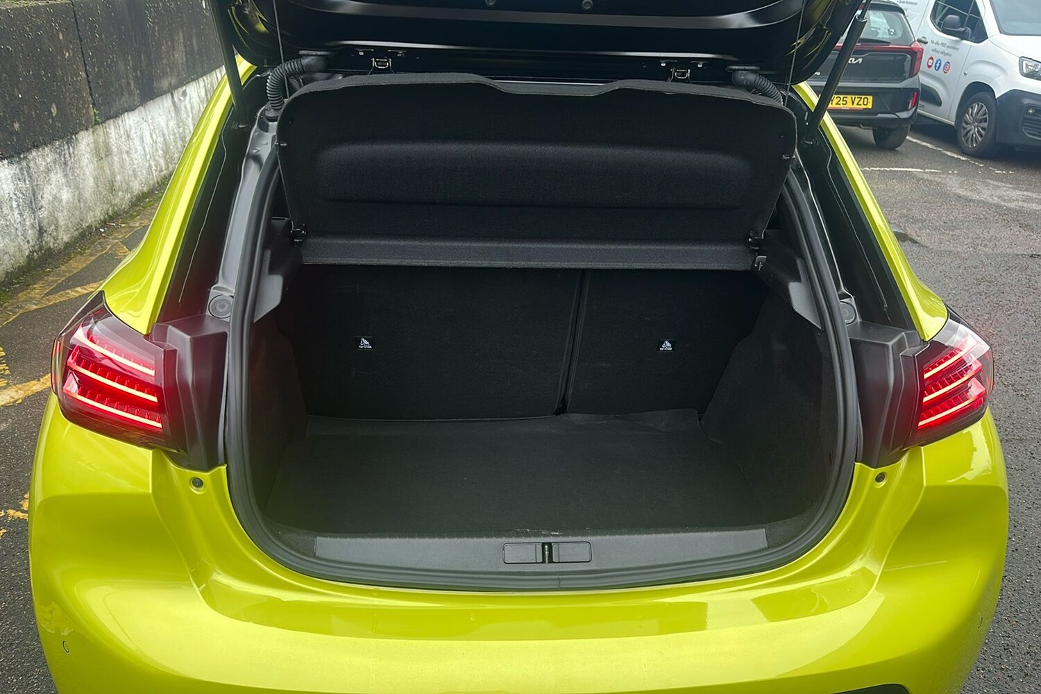 Used Peugeot 208 2025 for sale - 78052652: Photo 12