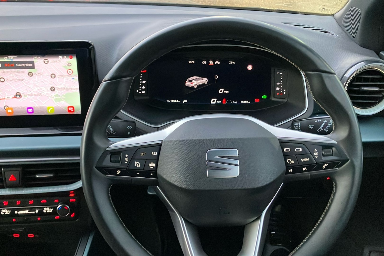 Used SEAT Arona 2024 for sale - 77744079: Photo 33