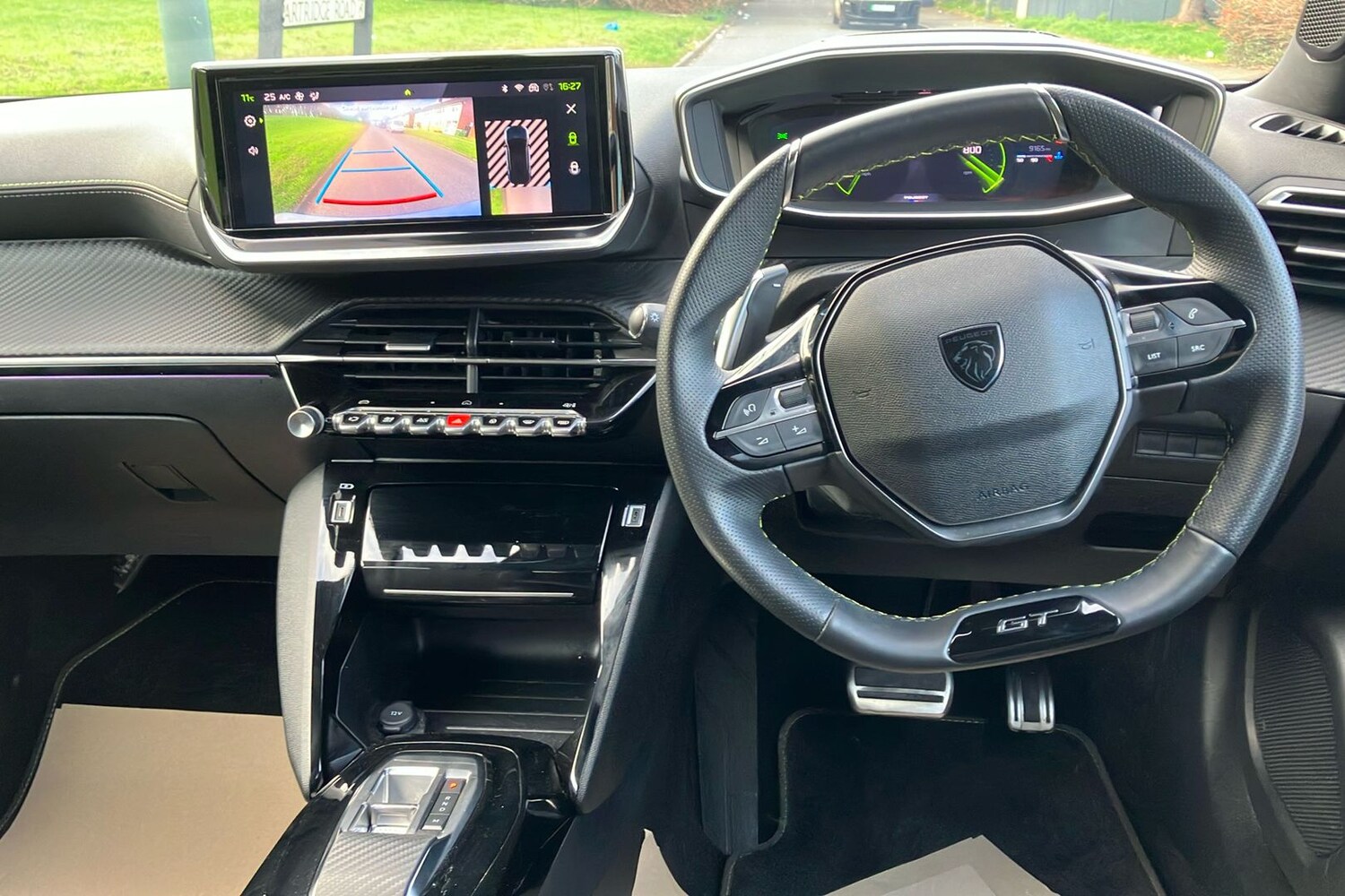 Used Peugeot 2008 2023 for sale - 78052760: Photo 11