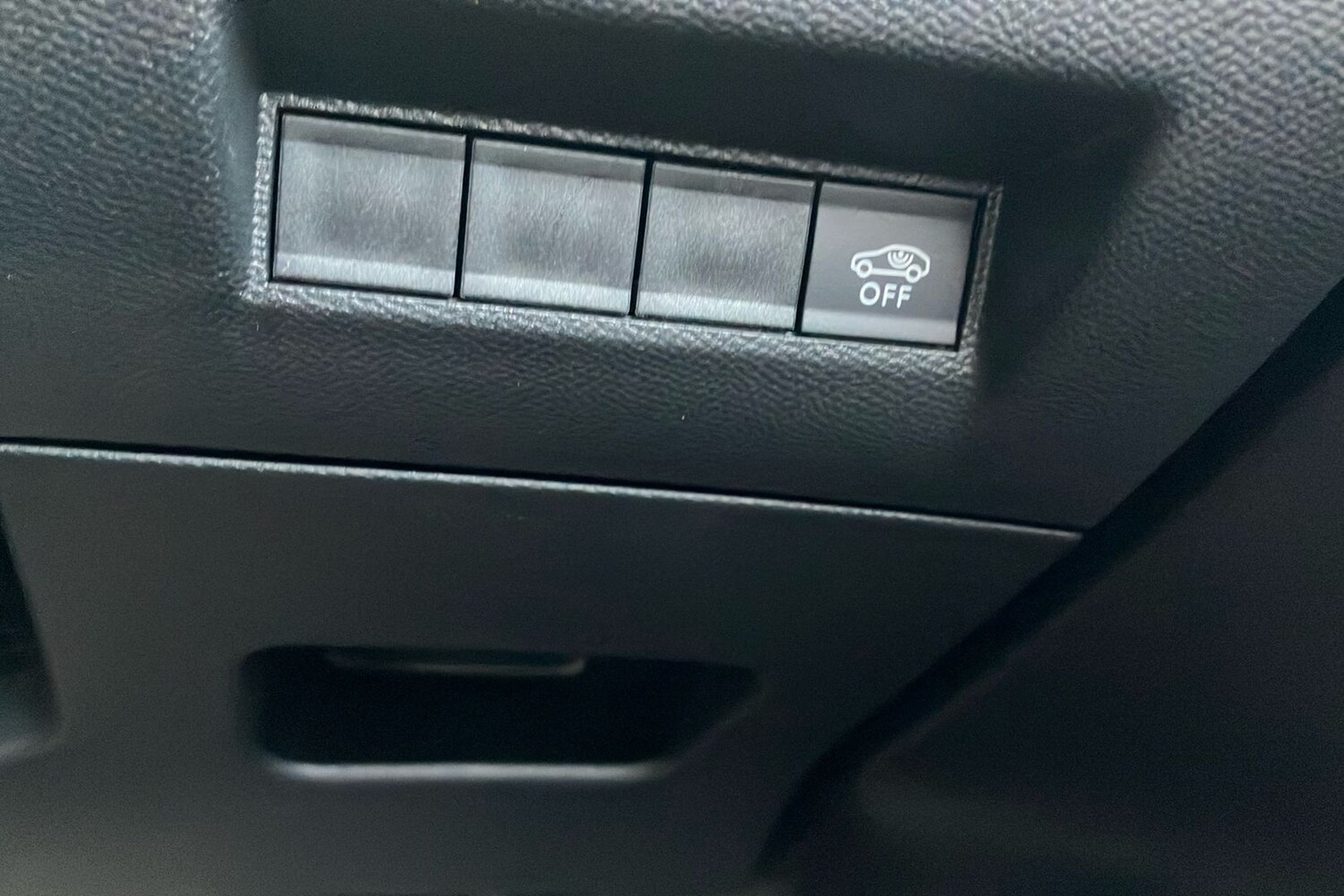 Used Peugeot 2008 2023 for sale - 78052760: Photo 21