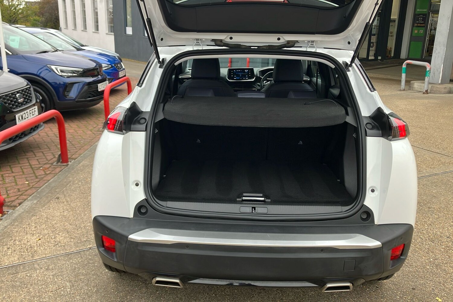 Used Peugeot 2008 2020 for sale - 76310485: Photo 27