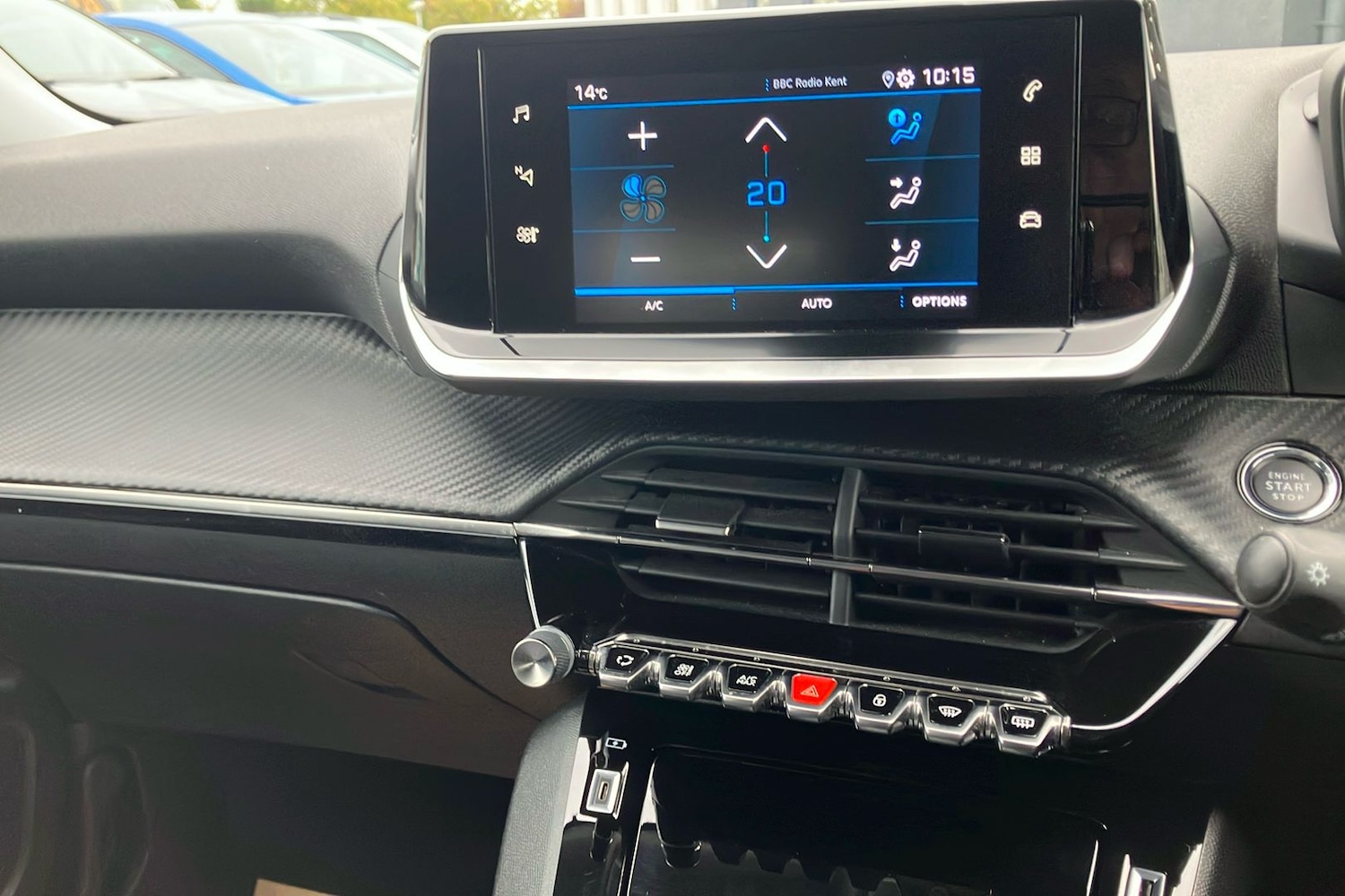 Used Peugeot 2008 2020 for sale - 76310485: Photo 32