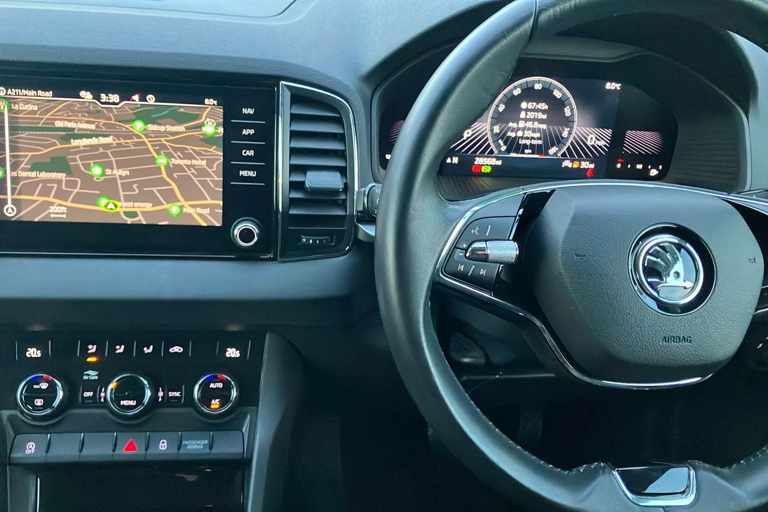 Used Skoda Karoq for sale - 76725495: Photo 32