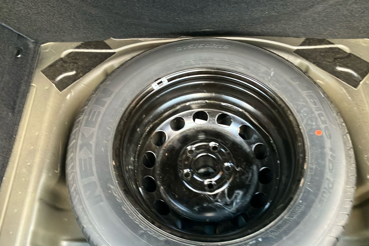 Used Skoda Karoq for sale - 76725495: Photo 42