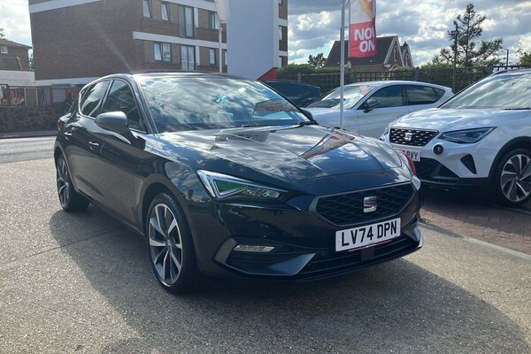 Used SEAT Leon 2024 for sale - 75561145: Photo 1