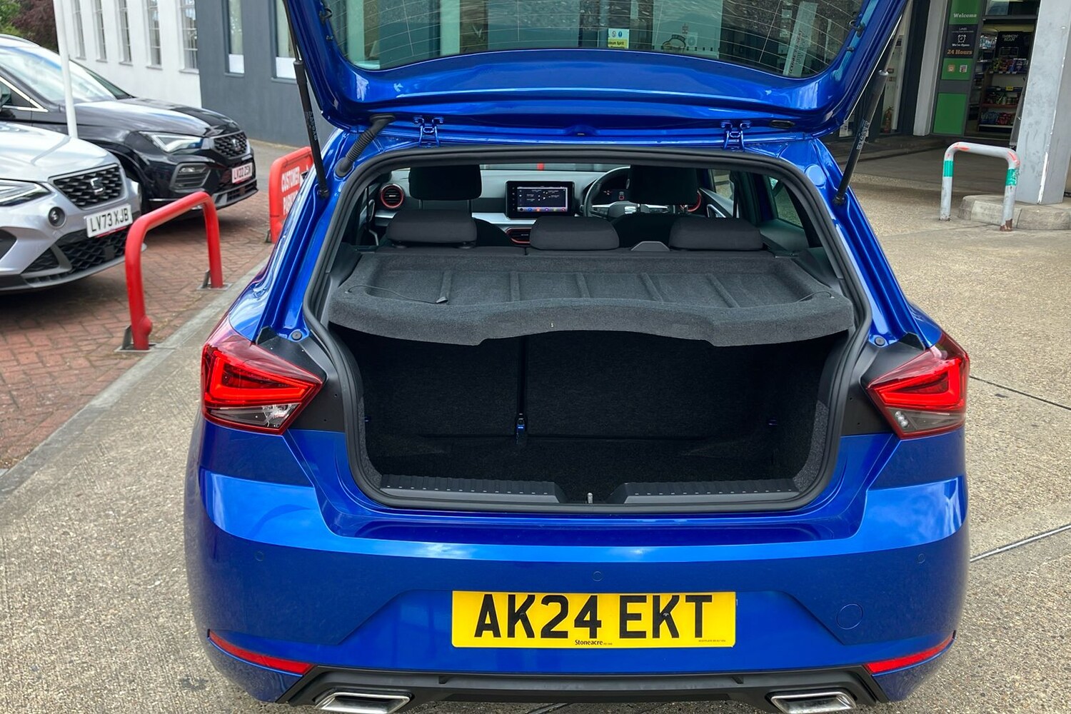 Vehicle 27