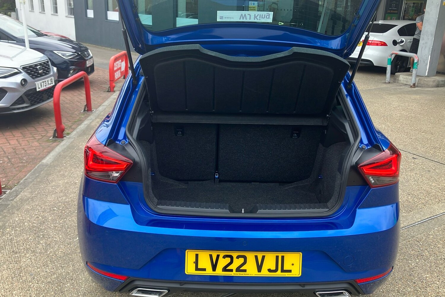 Vehicle 35