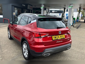 Used SEAT Arona 2024 for sale - 78282049: Photo