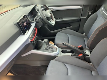 Used SEAT Arona 2024 for sale - 78282049: Photo