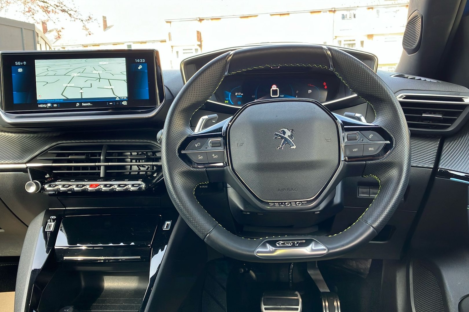 Used Peugeot 2008 2023 for sale - 78052660: Photo 13