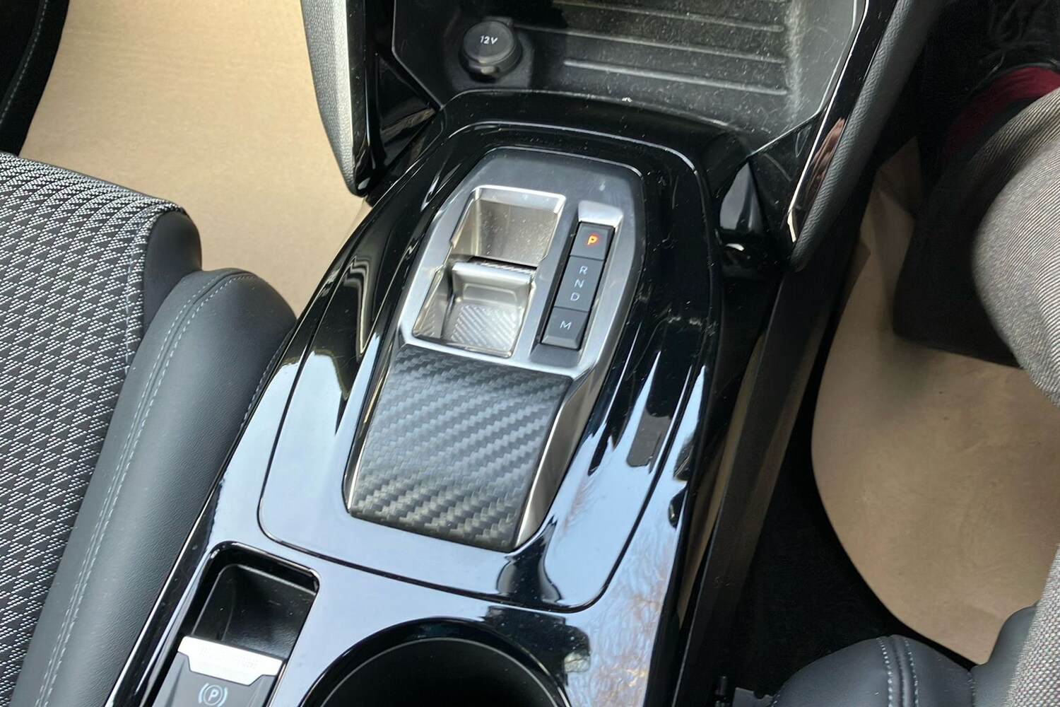 Used Peugeot 2008 2023 for sale - 78052660: Photo 38