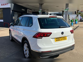 Used Volkswagen Tiguan 2023 for sale - 76096517: Photo