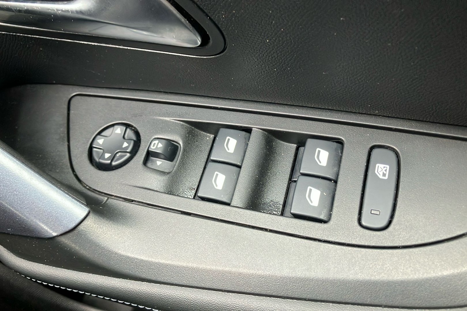 Used Peugeot 2008 2020 for sale - 77149146: Photo 18