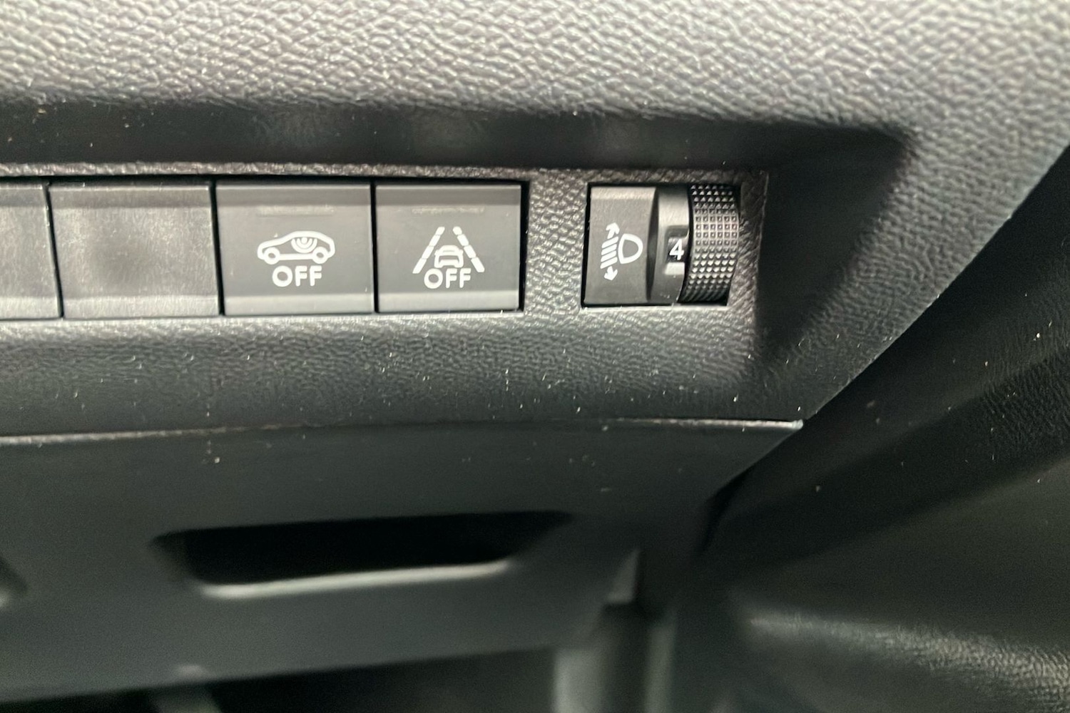 Used Peugeot 2008 2020 for sale - 77149146: Photo 21