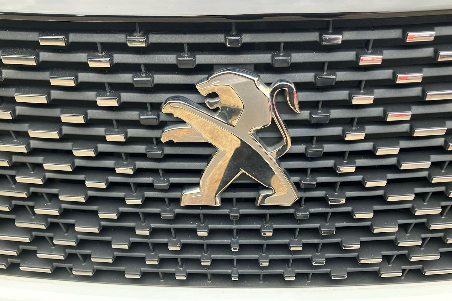 Used Peugeot 2008 2020 for sale - 77149146: Photo 23