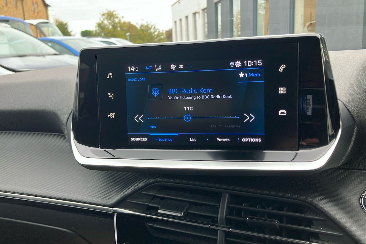 Used Peugeot 2008 2020 for sale - 77149146: Photo 39