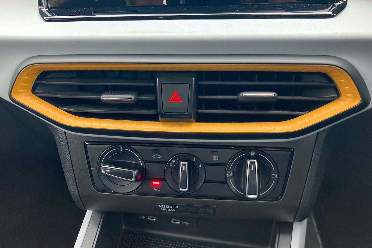 Used SEAT Arona 2023 for sale - 75855731: Photo 40