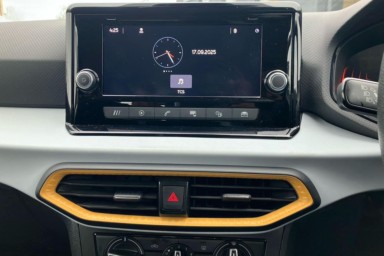 Used SEAT Arona 2023 for sale - 75855731: Photo 53