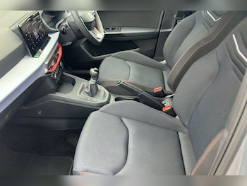 Used SEAT Ibiza 2024 for sale - 78531018: Photo