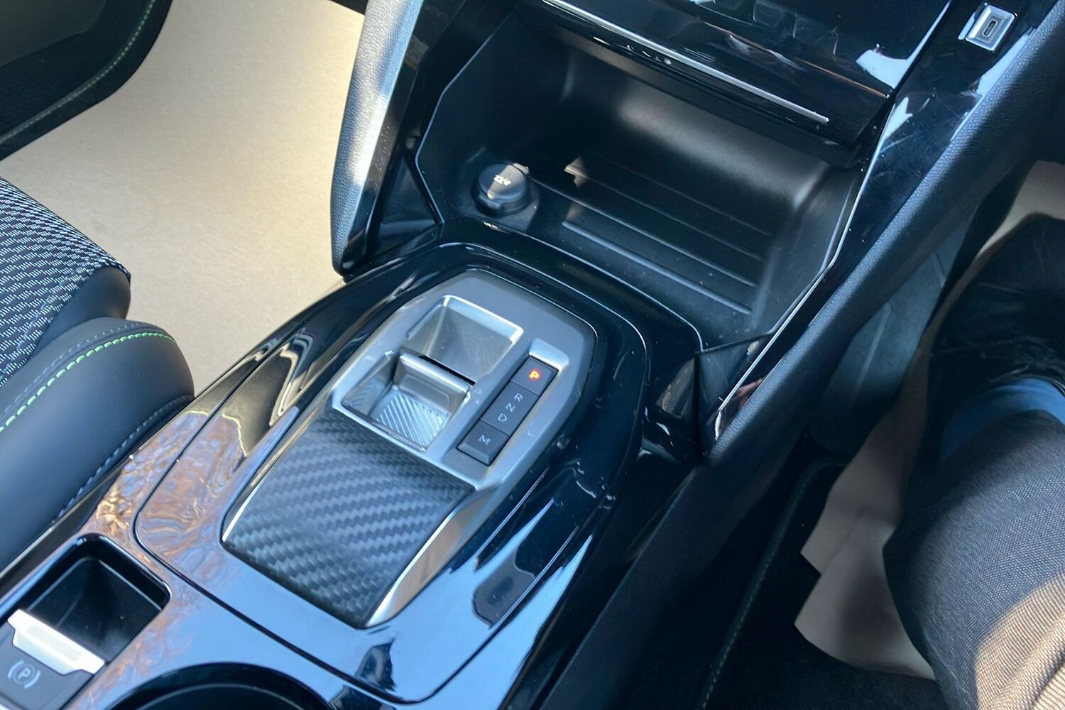 Used Peugeot 2008 2024 for sale - 78052771: Photo 38