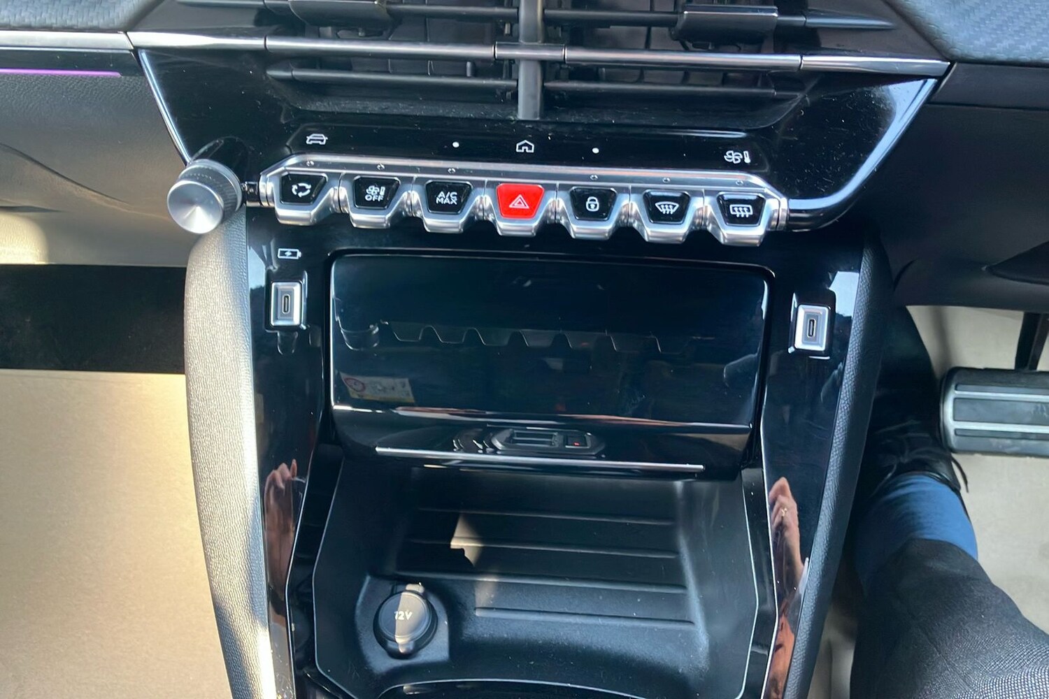 Used Peugeot 2008 2024 for sale - 78052771: Photo 40