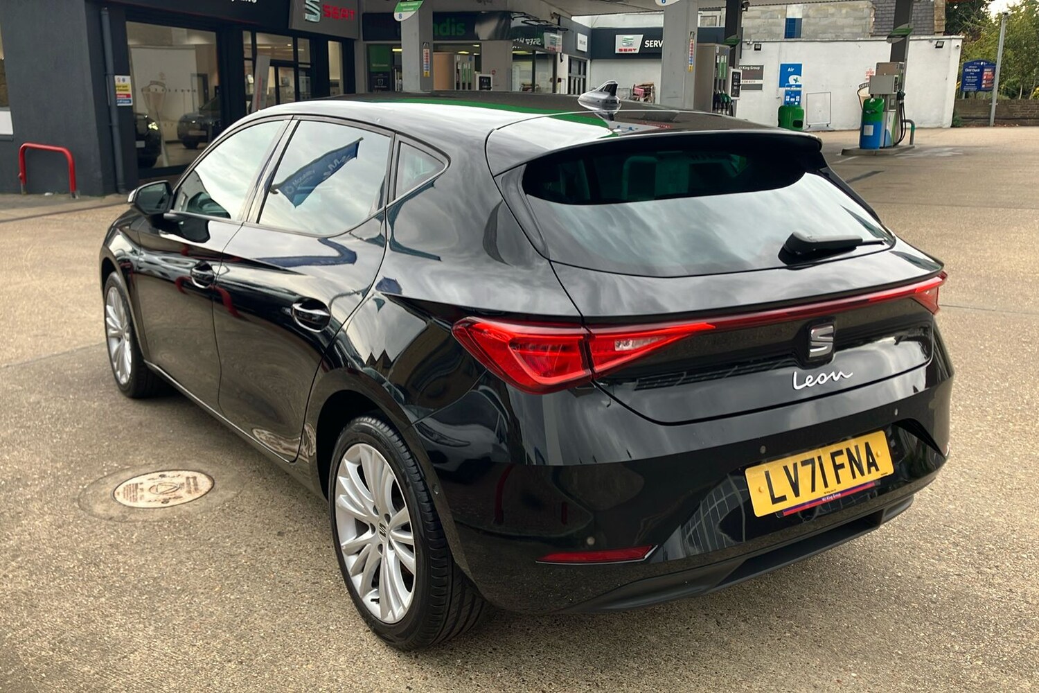 Used SEAT Leon 2021 for sale - 76040408: Photo 2