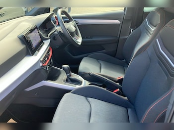 Used SEAT Arona 2025 for sale - 79104560: Photo
