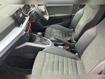 Used SEAT Arona 2025 for sale - 75561146: Photo