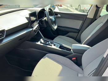 Used SEAT Leon 2024 for sale - 75299659: Photo