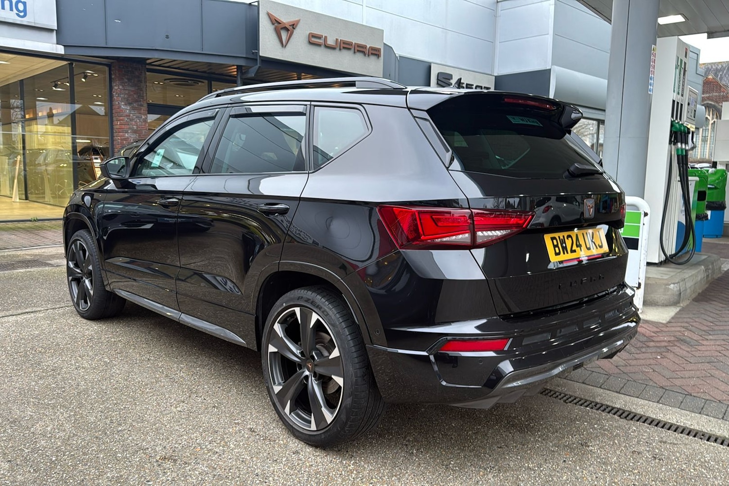 Used Cupra Ateca 2024 for sale - 77555778: Photo 2