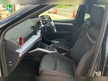 Used SEAT Arona 2023 for sale - 75879658: Photo