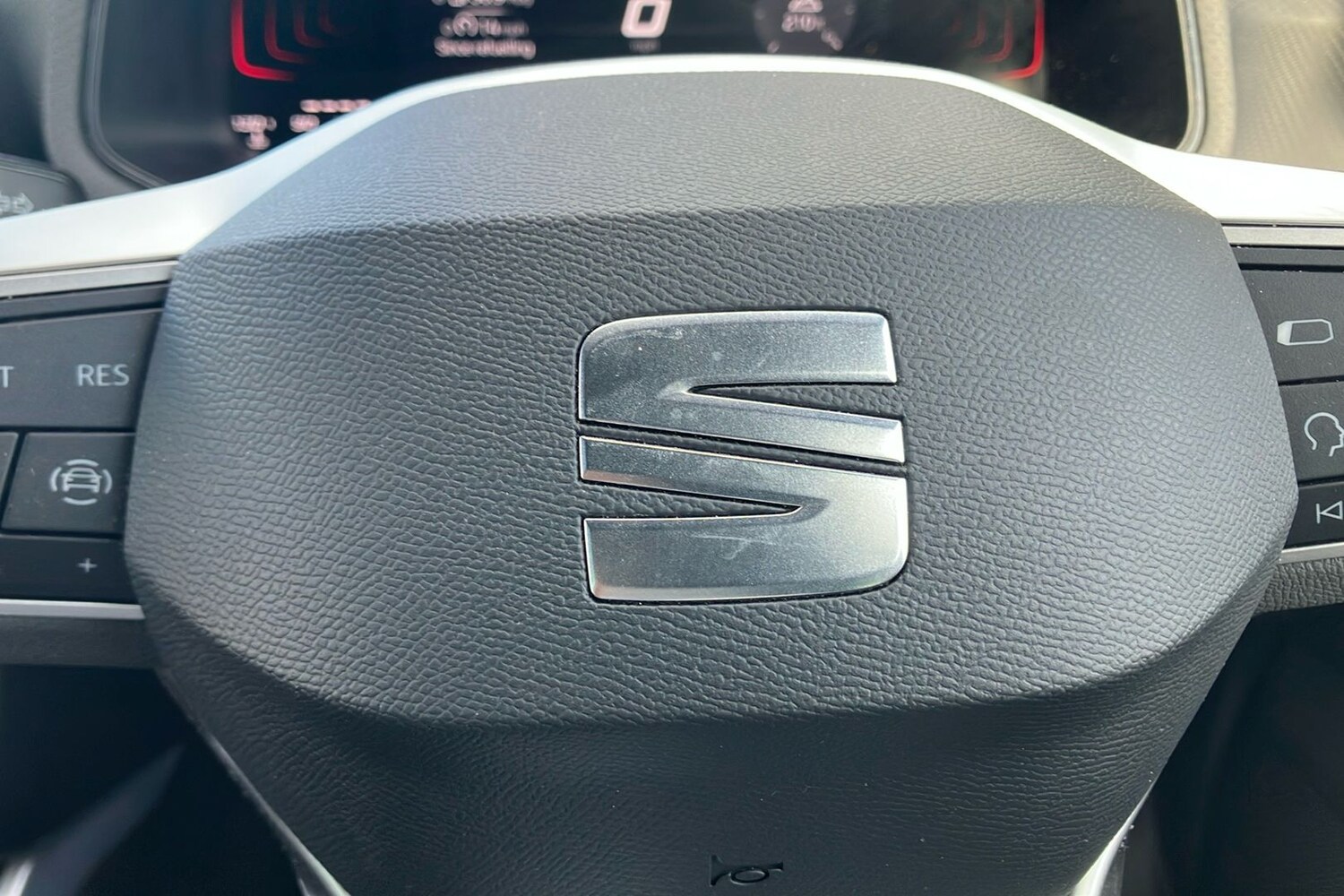 Used SEAT Arona 2023 for sale - 75879658: Photo 50