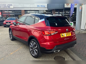 Used SEAT Arona 2024 for sale - 78681157: Photo