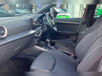 Used SEAT Arona 2024 for sale - 78681157: Photo
