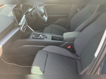 Used SEAT Leon 2025 for sale - 75561140: Photo