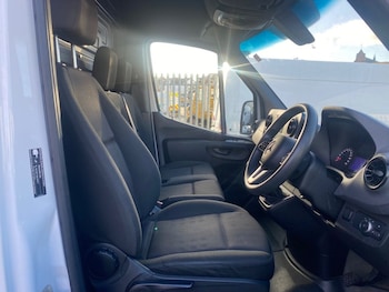 Used Mercedes-Benz Sprinter 2023 for sale - 76417734: Photo